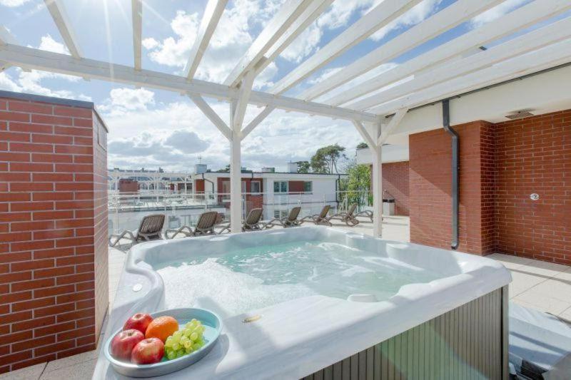 Apartament Faleza16 Rewal Luaran gambar