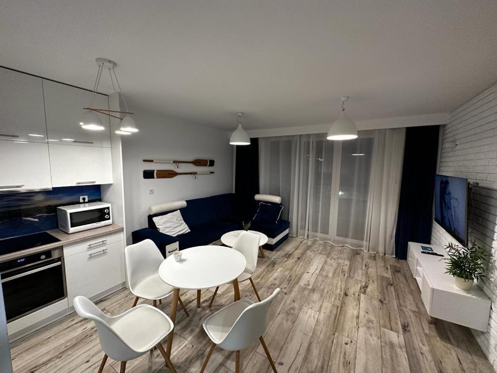 Apartament Faleza16 Rewal Luaran gambar