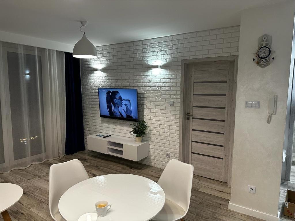 Apartament Faleza16 Rewal Luaran gambar