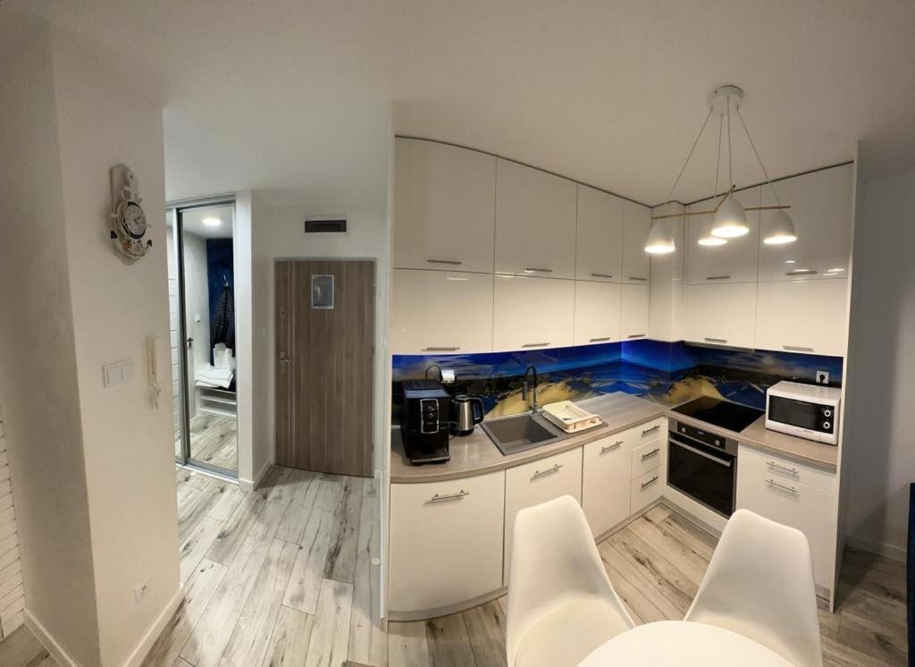 Apartament Faleza16 Rewal Luaran gambar